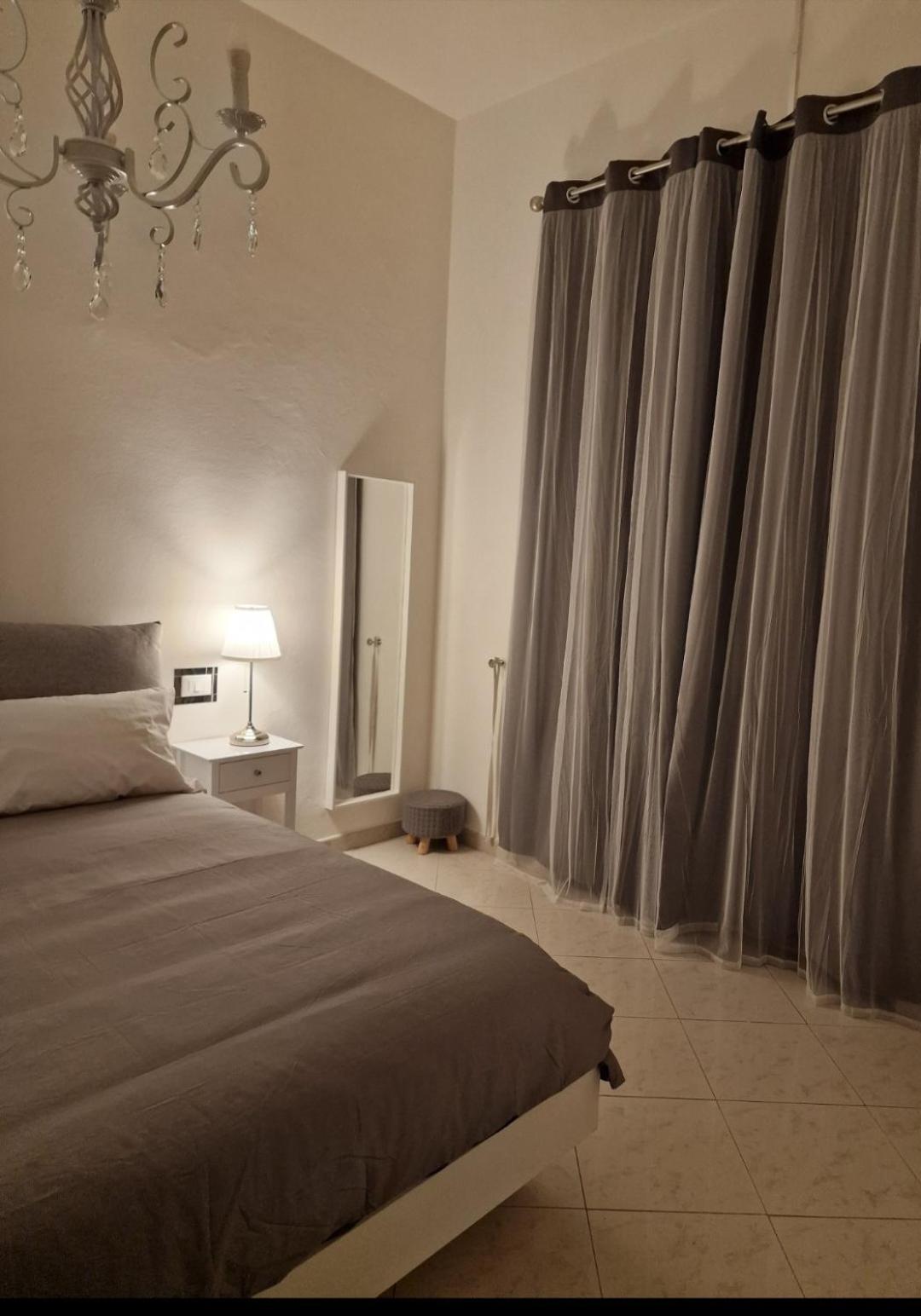 Cinzia'S House Of Mirrors Apartment Pisa Exterior photo