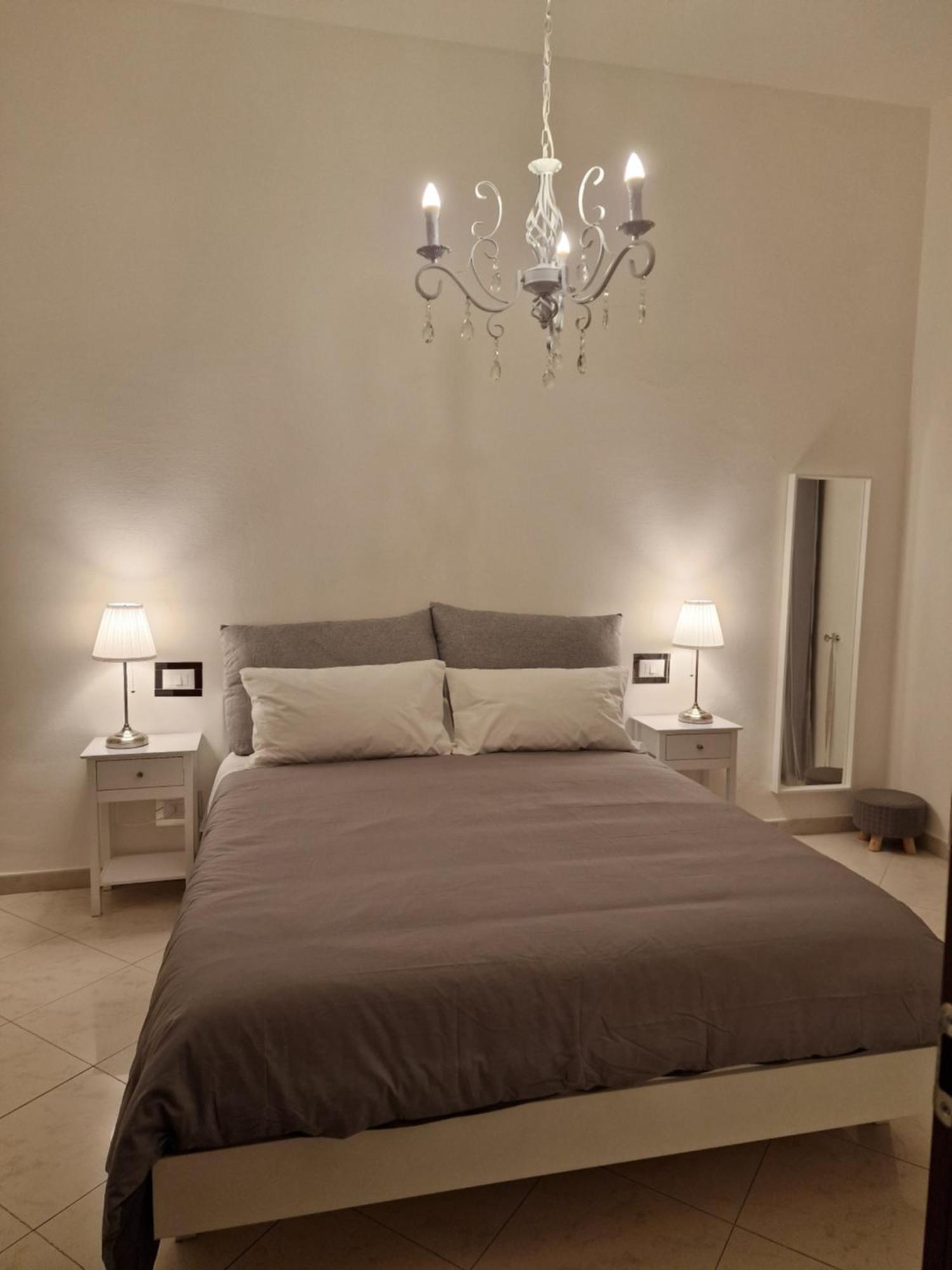 Cinzia'S House Of Mirrors Apartment Pisa Exterior photo