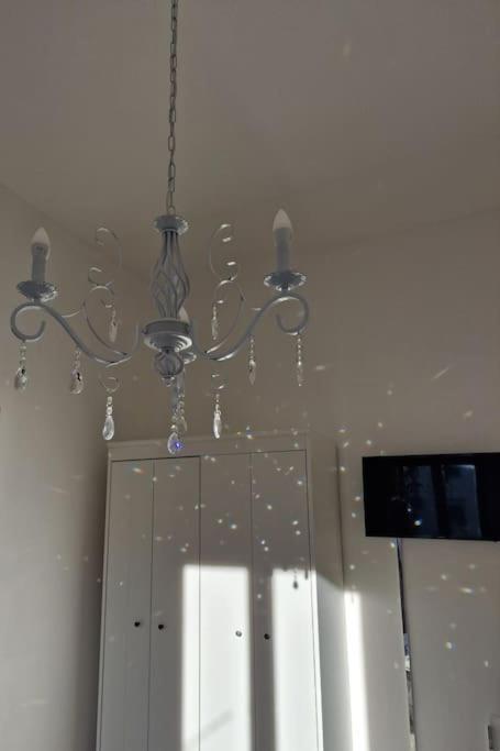 Cinzia'S House Of Mirrors Apartment Pisa Exterior photo