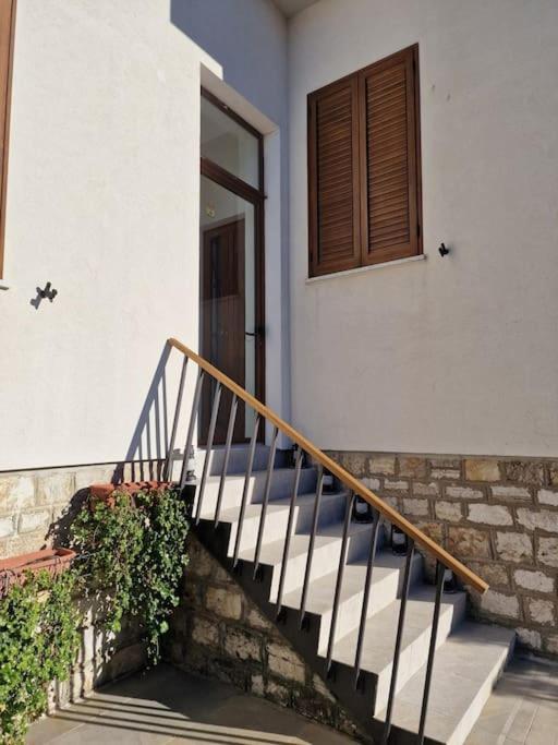 Cinzia'S House Of Mirrors Apartment Pisa Exterior photo