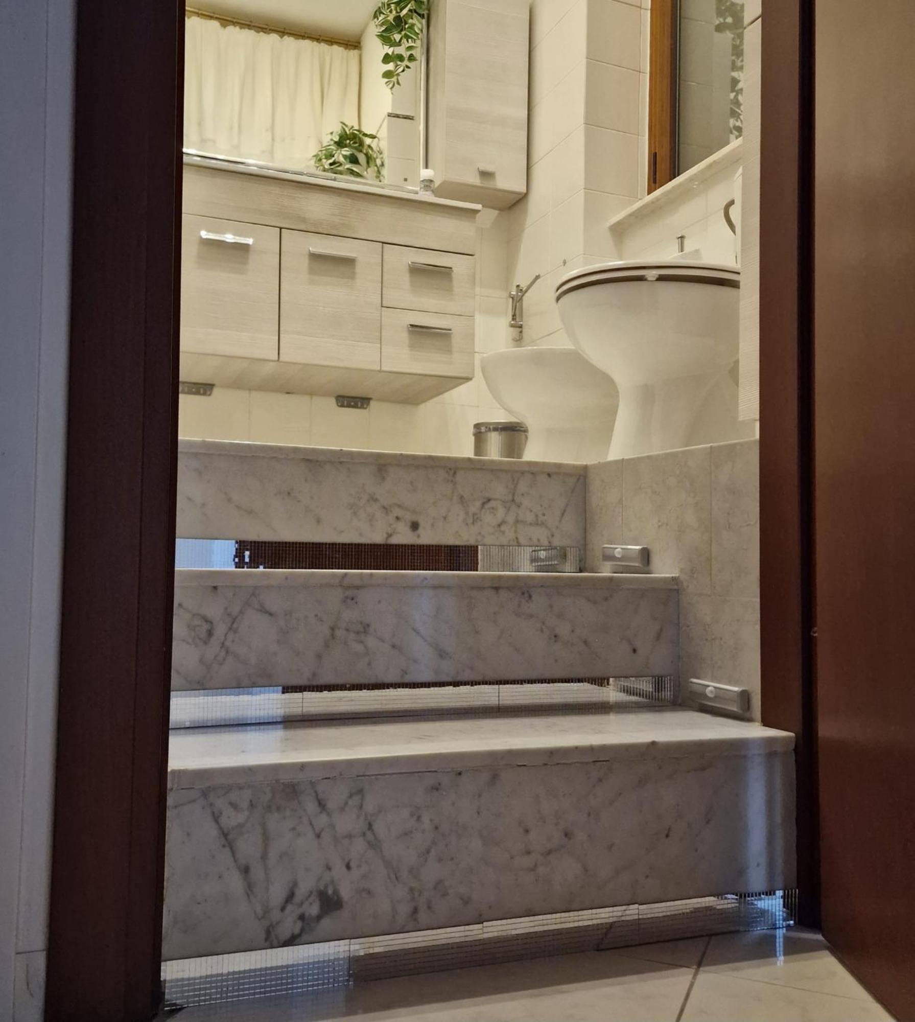 Cinzia'S House Of Mirrors Apartment Pisa Exterior photo