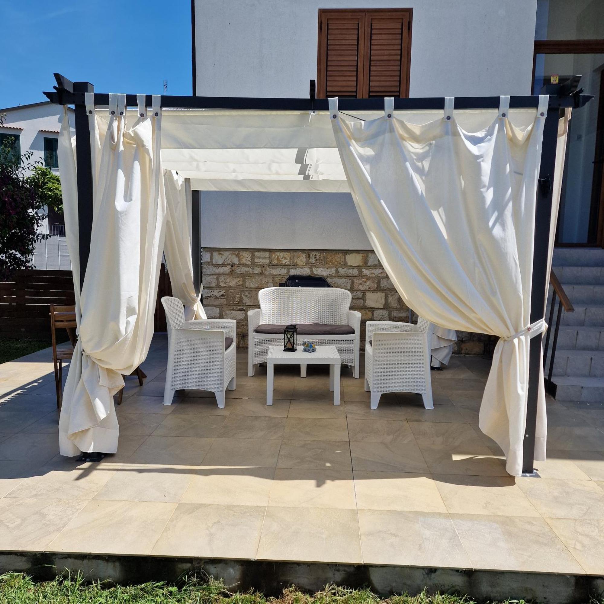 Cinzia'S House Of Mirrors Apartment Pisa Exterior photo
