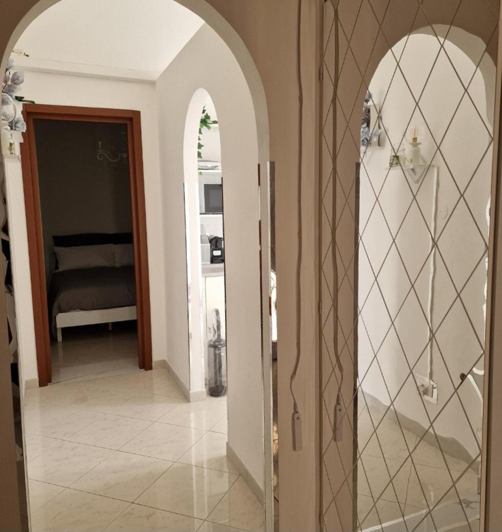 Cinzia'S House Of Mirrors Apartment Pisa Exterior photo